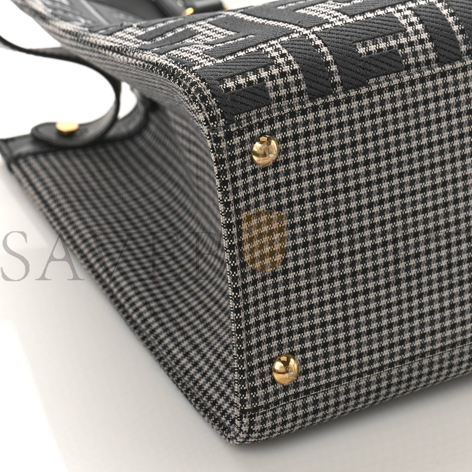 FENDI WOOL VITELLO KING HOUNDSTOOTH FF EMBROIDERED MEDIUM PEEKABOO X-TOTE GRIGIO ANTHRACITE (41*29*16cm) FENDI WOOL VITELLO KING HOUNDSTOOTH FF EMBROIDERED MEDIUM PEEKABOO X-TOTE GRIGIO ANTHRACITE (41*29*16cm)