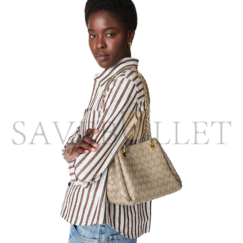 BOTTEGA VENETA SMALL PARACHUTE CHAIN 817175V4SC52819 (23*19.5*17.5cm) BOTTEGA VENETA SMALL PARACHUTE CHAIN 817175V4SC52819 (23*19.5*17.5cm)