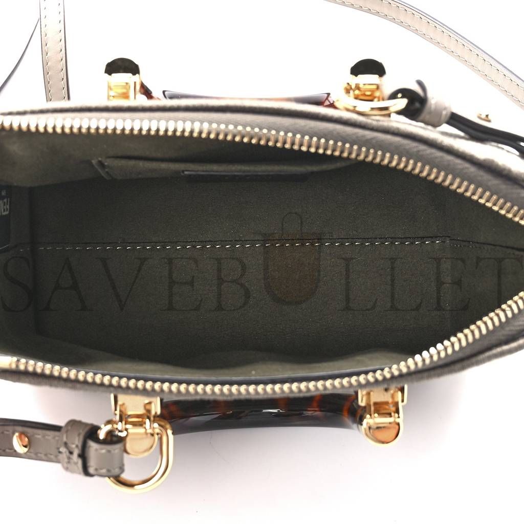 FENDI CHENILLE VITELLO KING PLEXIGLASS FF MINI BY THE WAY TOP HANDLE BOSTON BAG TORTORA NUVOLA (17*11*8cm) FENDI CHENILLE VITELLO KING PLEXIGLASS FF MINI BY THE WAY TOP HANDLE BOSTON BAG TORTORA NUVOLA (17*11*8cm)